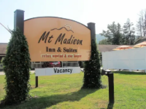 Mt. Madison Inn & Suites Hotels in Gorham