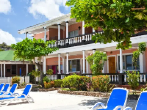 Catamaran Hotel Marina Hotels in Piccadilly