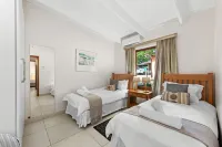 San Lameer Villa Rentals  2707