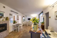 Villa Rosy Hotels in Torre del Lago
