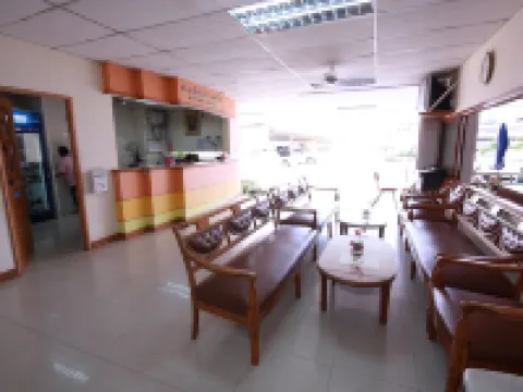 P.A. Place Hotel Hotels in Nakhon Sawan