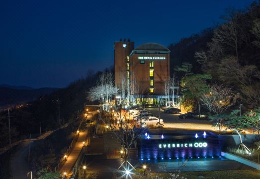 호텔 에버리치