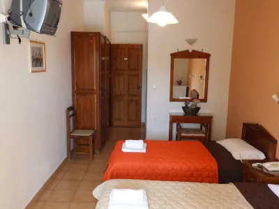 Alexandra Hotel
