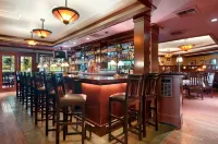 DoubleTree by Hilton Spokane-City Center - bar