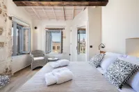 Aoria Estate Old Port - Pensions