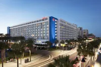 Hilton Clearwater Beach Resort & Spa Hotel dekat Sand Key Park
