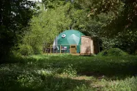 Luna Domes Hotel dekat Knole House