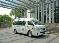 Premier Place Surabaya Airport - parcheggio