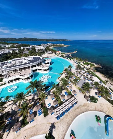 Grand Palladium Jamaica Resort & Spa All Inclusive Отели в г. Лусеа