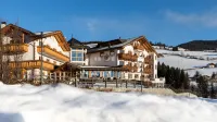 Hotel Lärchenhof Các khách sạn gần Parrocchia Maranza