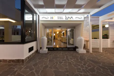 Hotel Luna Lido Отели в г. Gemini