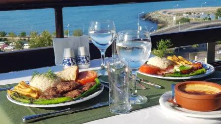 Funda Hotel Отели в г. Ортахісар