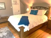 Cottage on Caledonia Bed & Breakfast Hotels in Stratford
