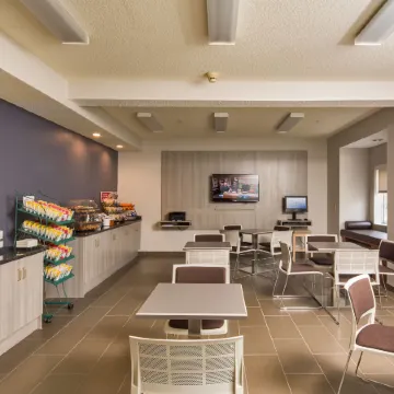 Microtel Inn & Suites by Wyndham Leesburg/Mt Dora