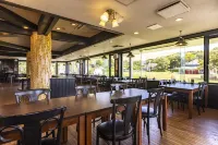 Goto Conkana Kingdom Winery & Resort - breakfast