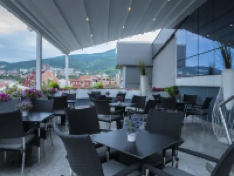 Queen's Hotel - Zebra Centre Hotels in Centar