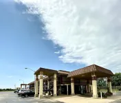 Super 8 by Wyndham Shawnee Các khách sạn ở Shawnee