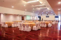 Kyriad Arra Hotel Cepu Hôtels à : Cepu