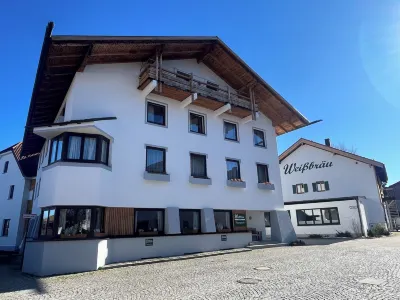 Hotel Weißbräu Hotels in Sauerlach