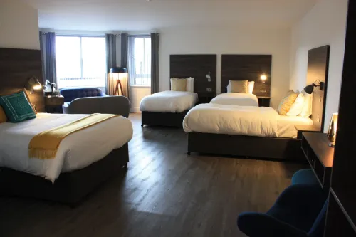 Base Dingle Hotels in Dingle