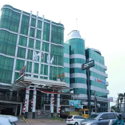 Business Hotel Tomang Hotels near Jakarta Textile Museum