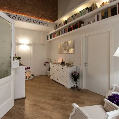 ريليه أل موزيو Hotels near نابوليتاناتا