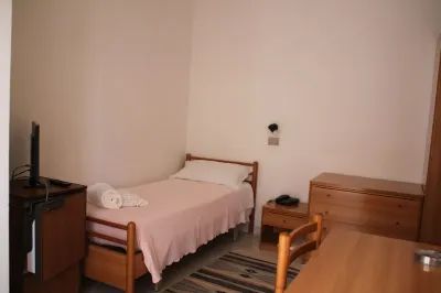 Hotel Europa فنادق في كوميزو