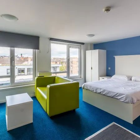 Destiny Student – Murano (Campus Accommodation) Отели рядом с достопримечательностью «Дин Гэллери»