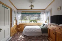 Settlers Cottage Motel Hotels in Arrowtown