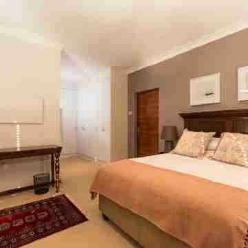 The Studio Guest House Rooms