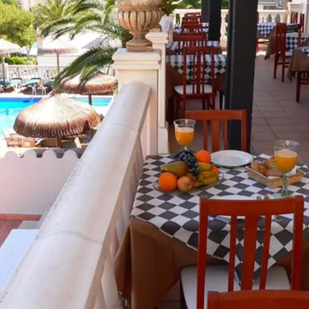 Hotel Navia Santa Ponsa - Adults Only
