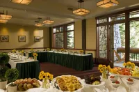 Wuksachi Lodge in Sequoia National Park