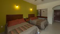 Concierge Plaza la Villa Hotel a Comala