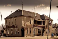The Brown Pub Hotel di 
