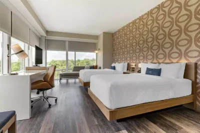 DoubleTree by Hilton Greenville Woodruff Road