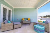 Worth the Coast Beach House-Golf Cart, Pool, in-Law Suite, Resort Community+More