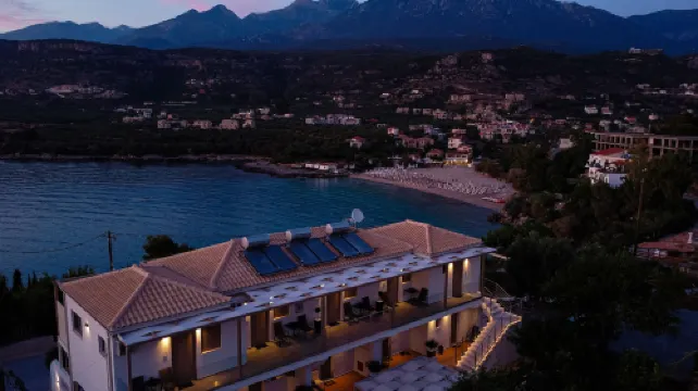 Lighthouse Apartments