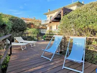 Sea View and Ground Floor Apartments le Dune