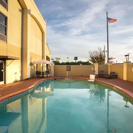 Comfort Inn Opelika - Auburn