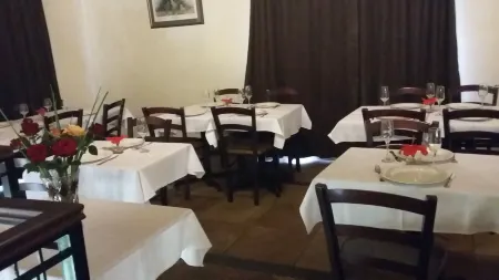 Hoopoe Haven Guest House Отели в г. Чартуэлл