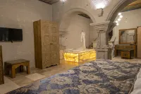Underground Cave Suites Hotel
