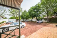 AnnVilla Guesthouse - parking