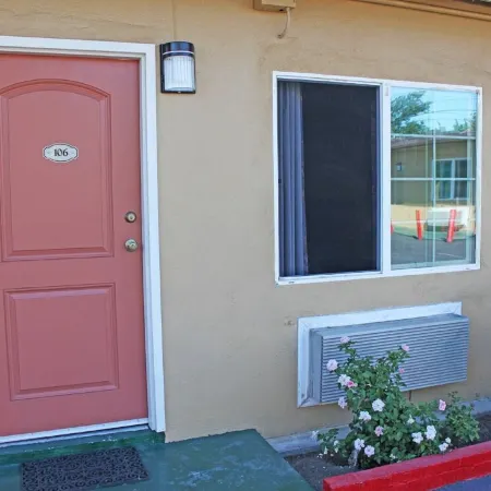 Royla Motel