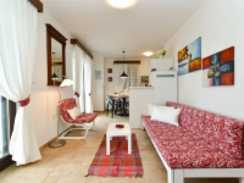 Apartment 1787 Hotels in Peroj