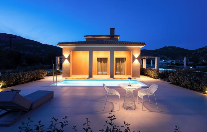 Reveli Suites