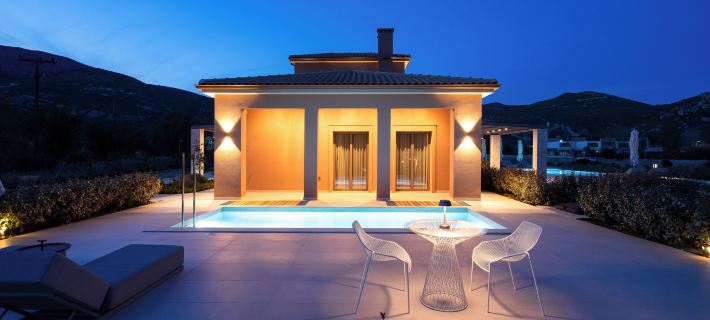 Reveli Suites Hotels in Elios Proni