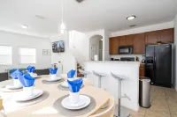 디즈니 근처 화려한 4Bd 스크린 풀 4572