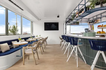 Sea Sprite Beach Club Отели рядом с достопримечательностью «Hermosa Beach Pier»