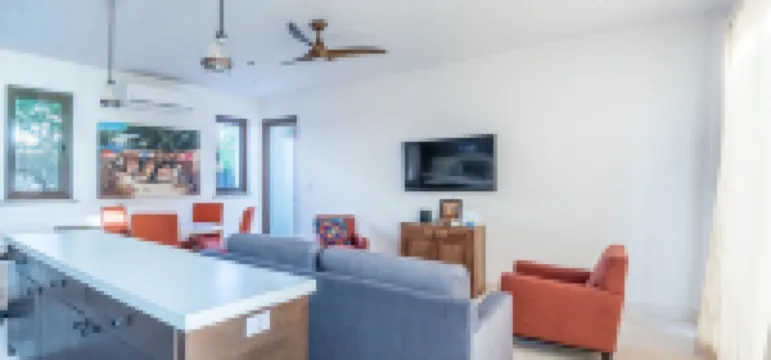 Casa Del Gallo 2 Br by Casago