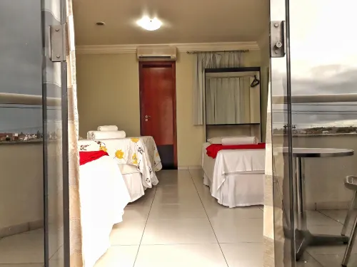 5C Hotel - Homestays